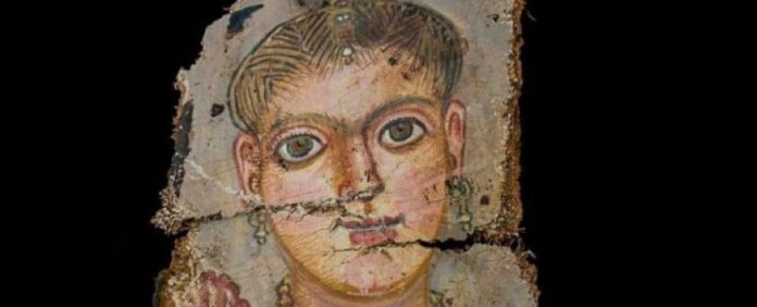 Rostos de antigas múmias egípcias são revelados em descoberta impressionante