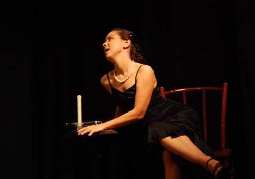 Patrícia Acosta (foto) é uma das atrizes que participam do espetáculo 