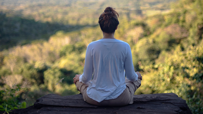 Slow Travel conquista turistas pelo mundo inteiro e mostrando um estilo com menos obrigações e mais tempo para relaxar. Crédito: Canva