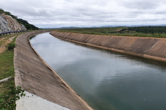 Canal do PISF em Sertânia (PE) - Foto: Raylton Alves / Banco de Imagens ANA
