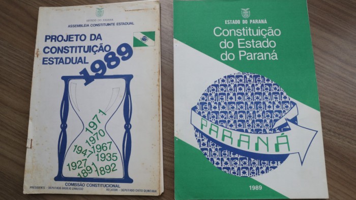 Por determinação da Constituição Federal de 1988, todos os estados tinham o prazo de um ano para elaborar também suas Cartas. Em 1989, o Paraná, por meio da Assembleia Legislativa, elaborou sua Constituição Estadual, que segue em vigor até hoje. / Crédito