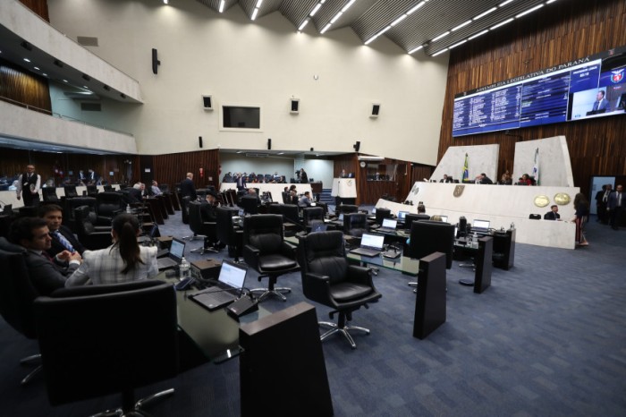 De acordo com a justificativa do Governo, o projeto também muda dispositivos legais com o objetivo de corrigir inconsistências materiais e formais. / Créditos: Orlando Kissner/Alep