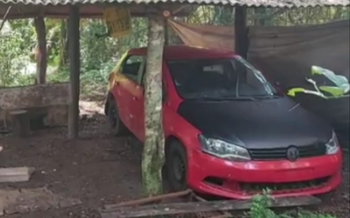 Veículo utilizado no assalto ao Banco Sicredi em Laranjal foi encontrado