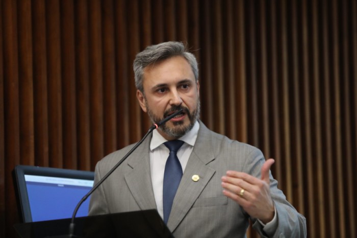 O encontro acontecerá às 17 horas desta terça-feira (4), logo depois da sessão plenária, no Auditório Legislativo. / Créditos: Orlando Kissner/Alep