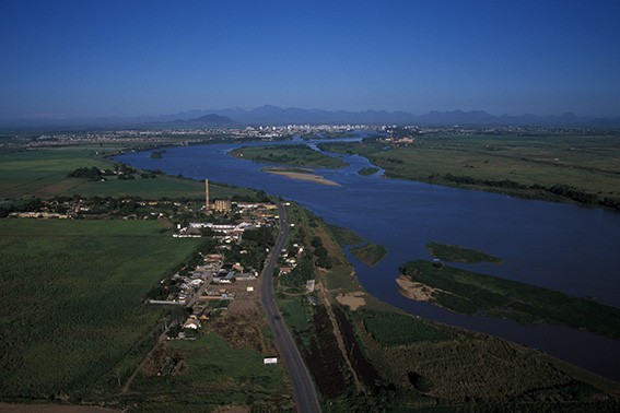 Rio Paraíba do Sul (RJ) - Foto: Zig Koch / Banco de Imagens ANA