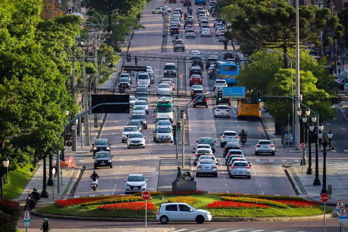 Licenciamento dos veículos com placas de final 3, 4 e 5 vence em setembro