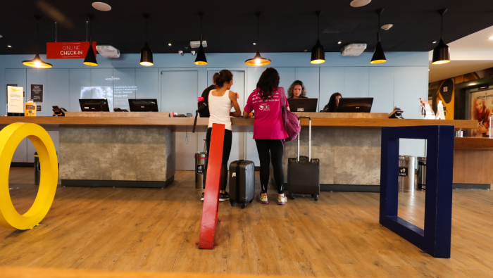 Foram criados mais de 23,6 mil postos de trabalho com carteira assinada no oitavo mês do ano. Foto: Arquivo MTur