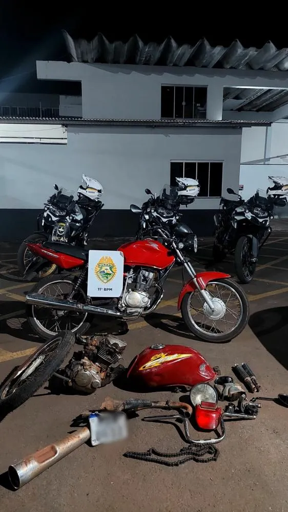 PM recupera duas motos e prende três suspeitos, em Campo Mourão