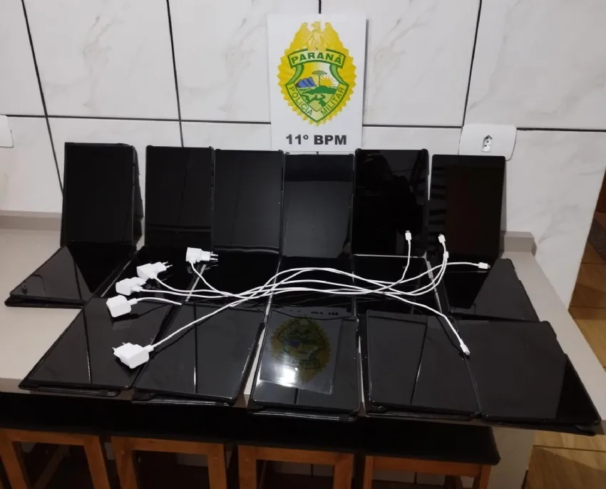 Polícia Militar de Roncador recupera 17 Tablets roubados de Colégio 