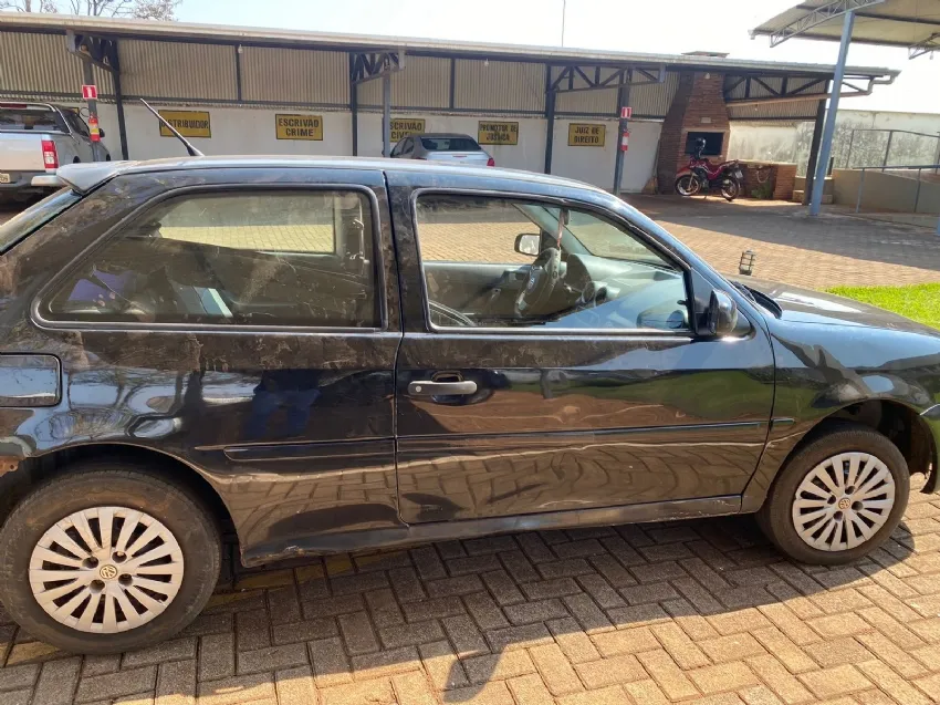 Homem foge com veículo durante cumprimento de ordem judicial em Campina da Lagoa