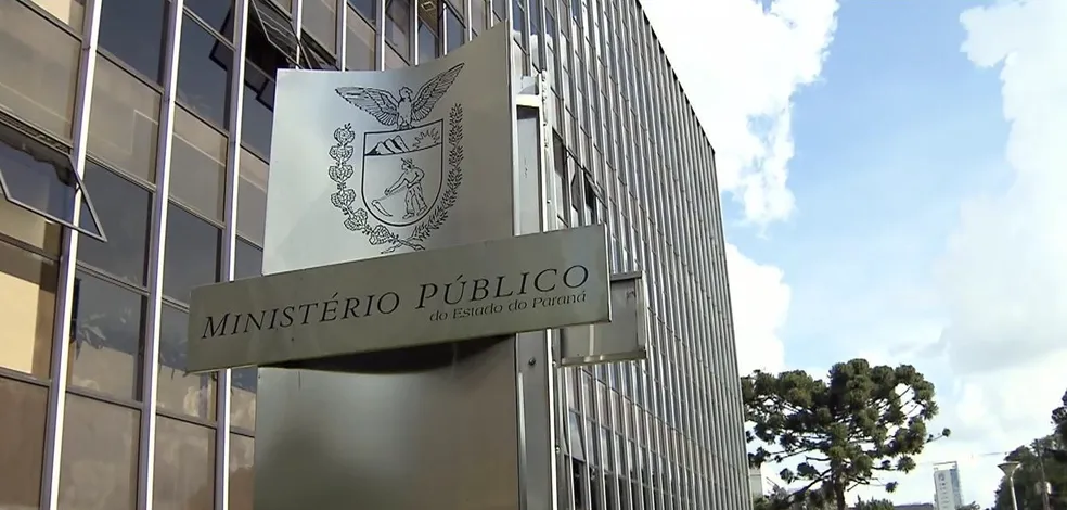 Promotoria Eleitoral de Goioerê apresenta representação contra três candidatos requerendo aplicação de multa por propaganda irregular em prédios públicos