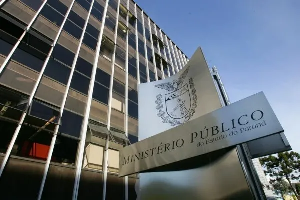 Ex-secretário que vendeu pneus da frota municipal é denunciado pelo MPPR por peculato
