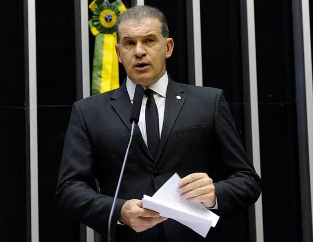 Ex-deputado Evandro Roman foi gravado em esquema com atas de preços desvia recursos públicos